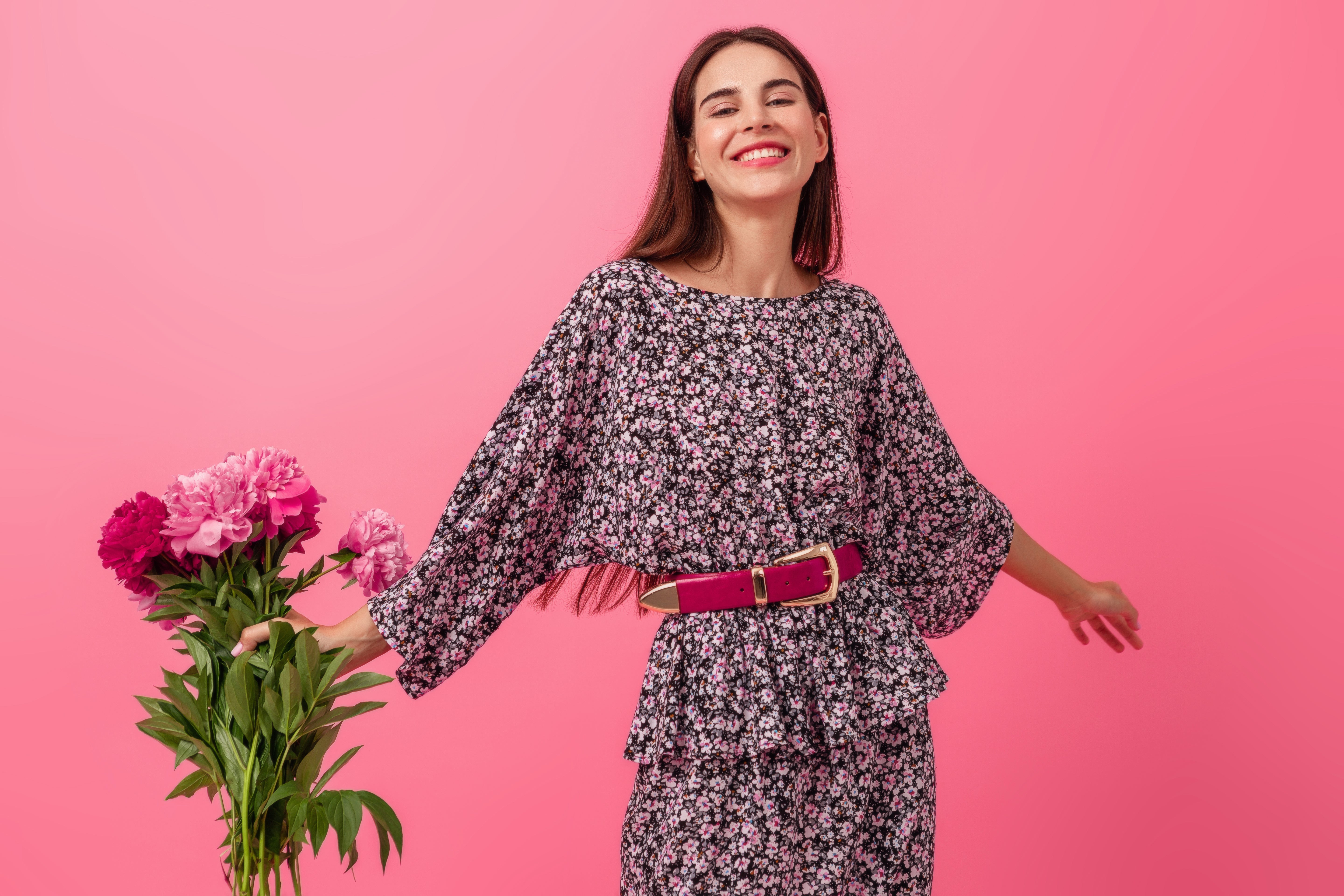 Ținuta de 8 Martie la Restaurant: Cum Să Strălucești de Ziua Ta