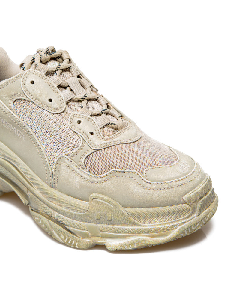 Balenciaga triple S light beige4