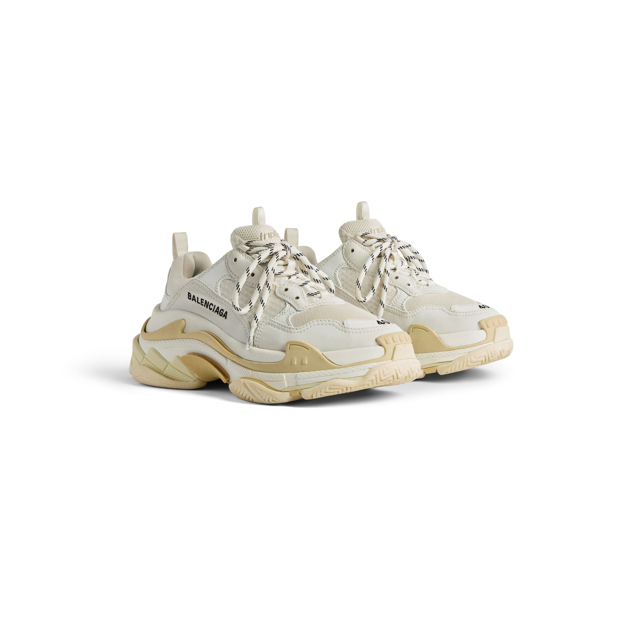 Balenciaga Triple S Wmns Sneaker in White/Beige