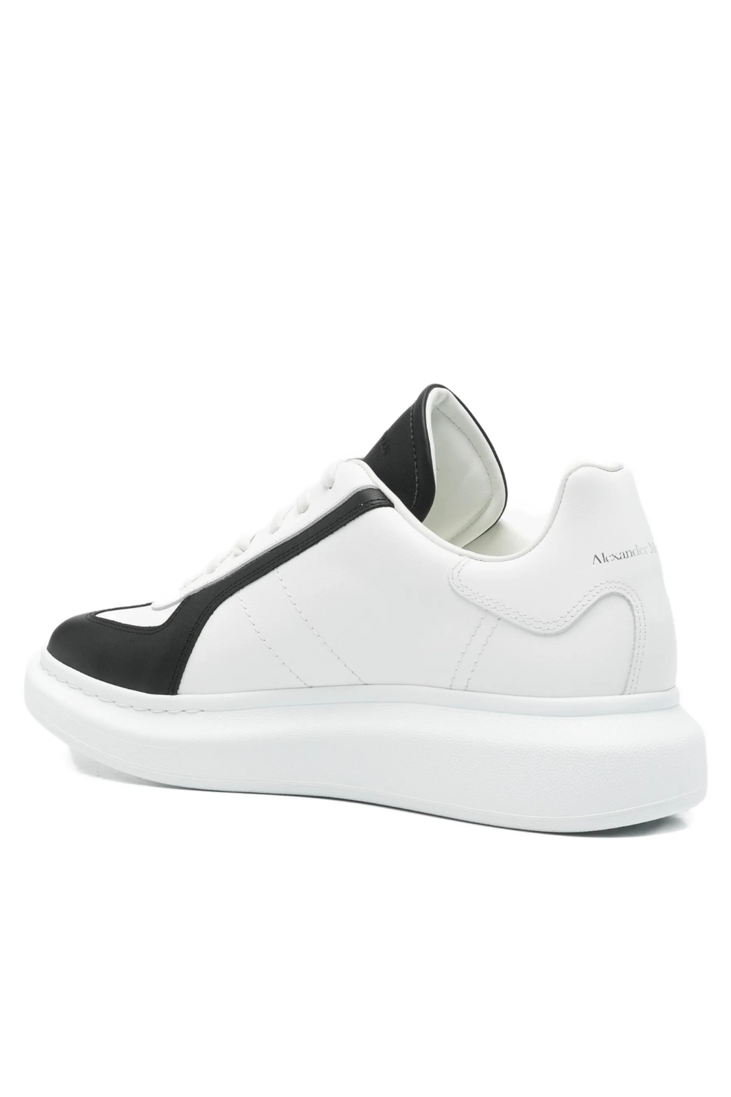 Alexander McQueen Oversized lace-up low-top sneakers White Black