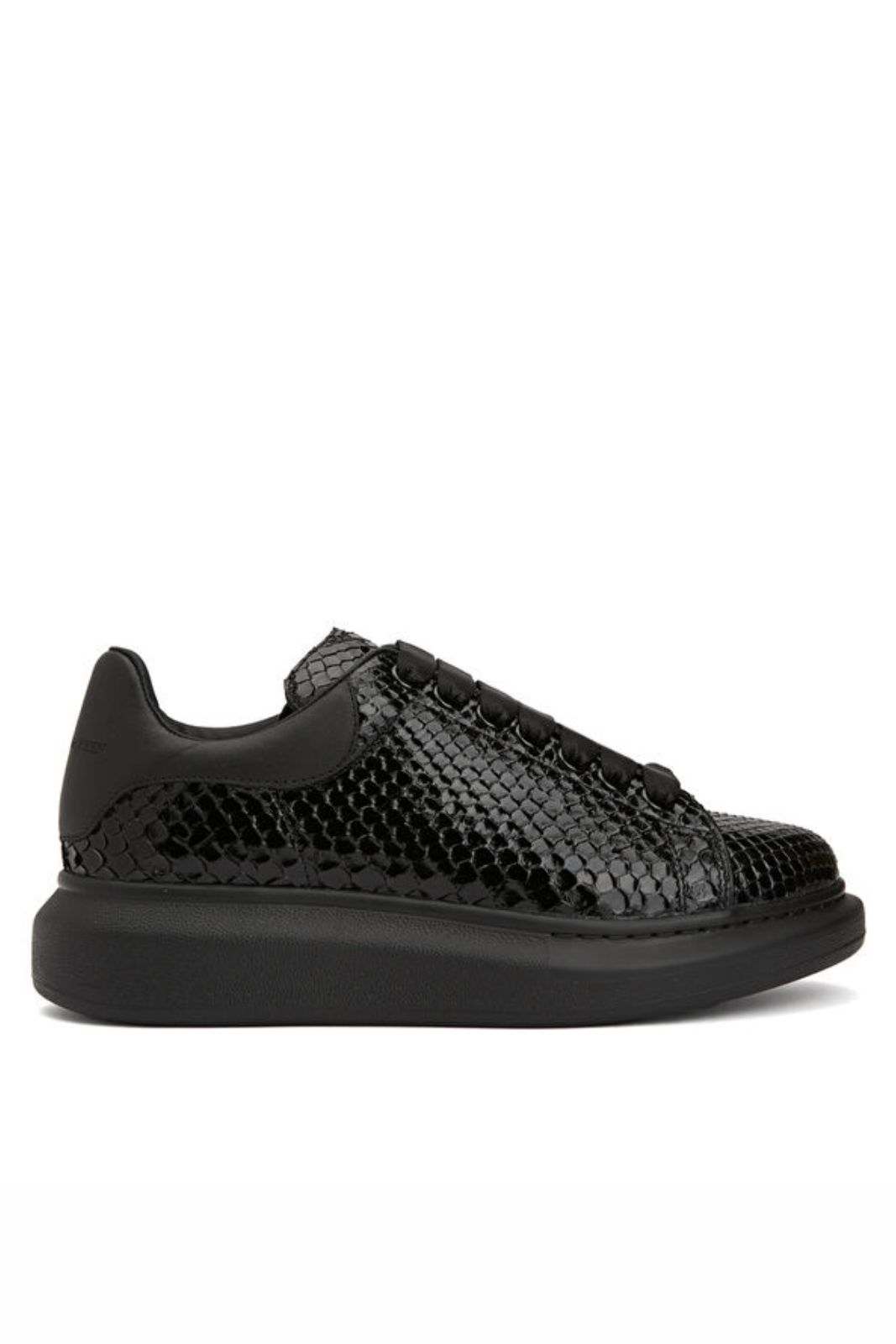 Alexander McQueen Oversized Sneaker in black python skin with black leather