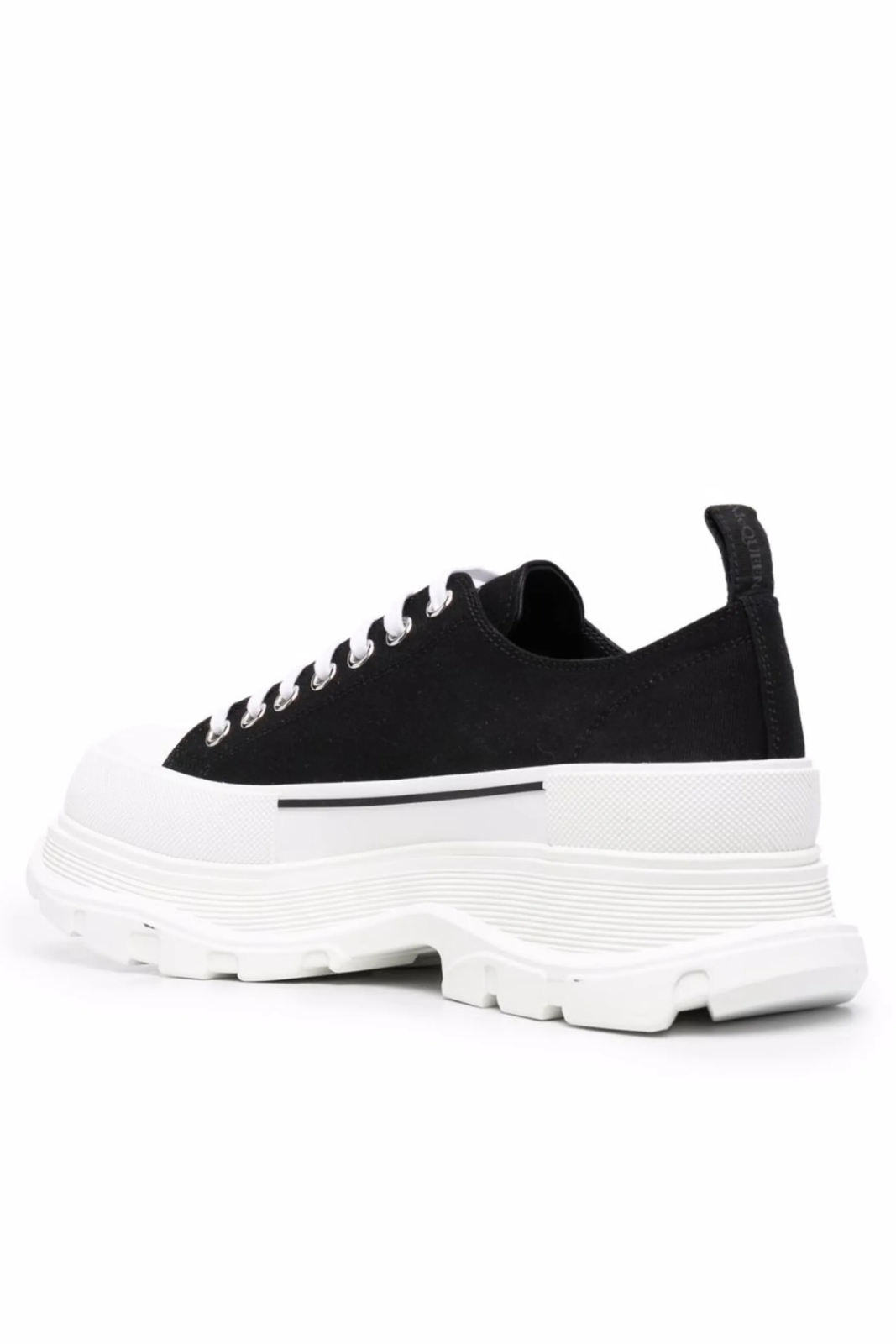 Alexander McQueen Tread Slick low-top sneakers White Black