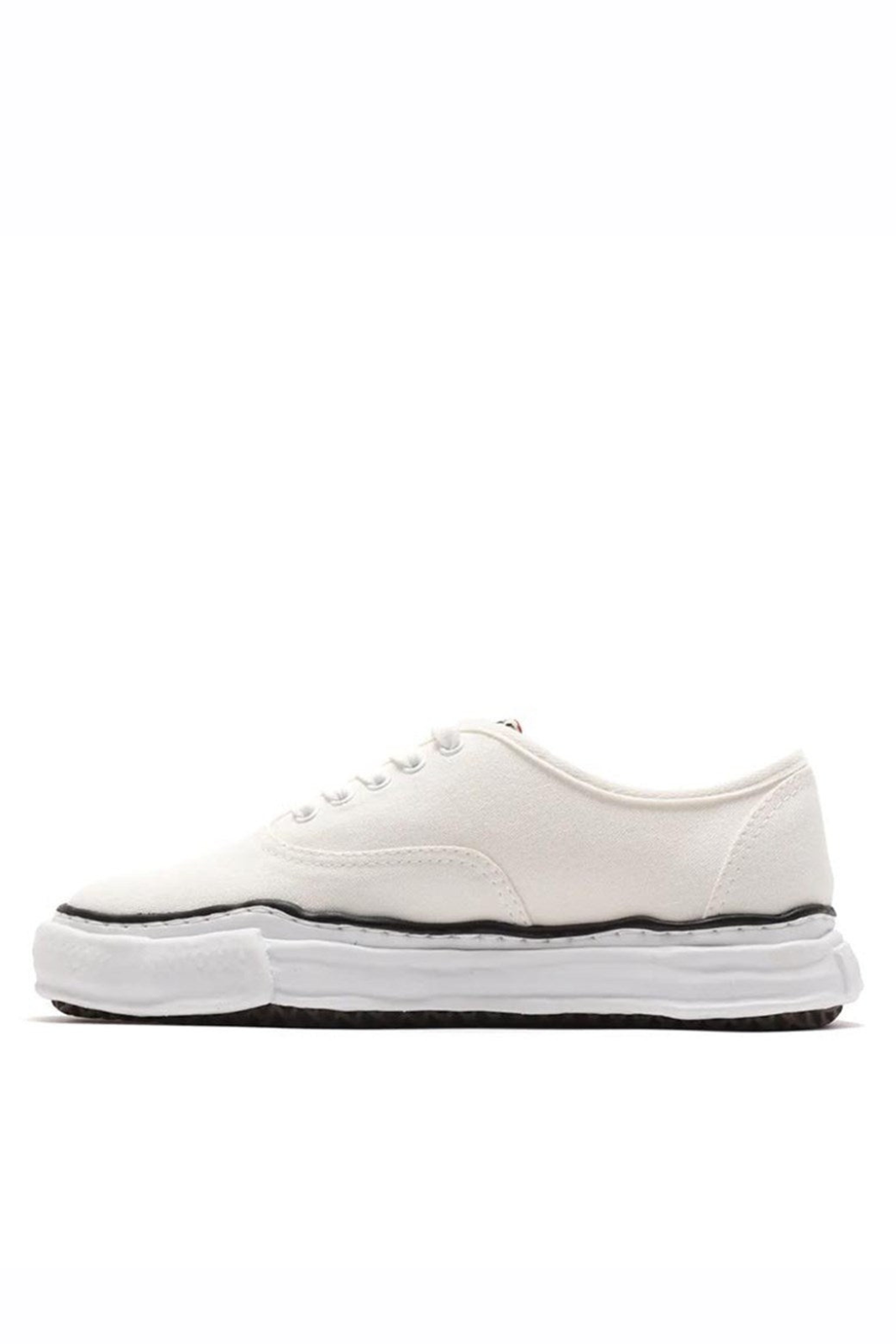 Maison Mihara Yasuhiro Baker original sole canvas low-cut sneaker White