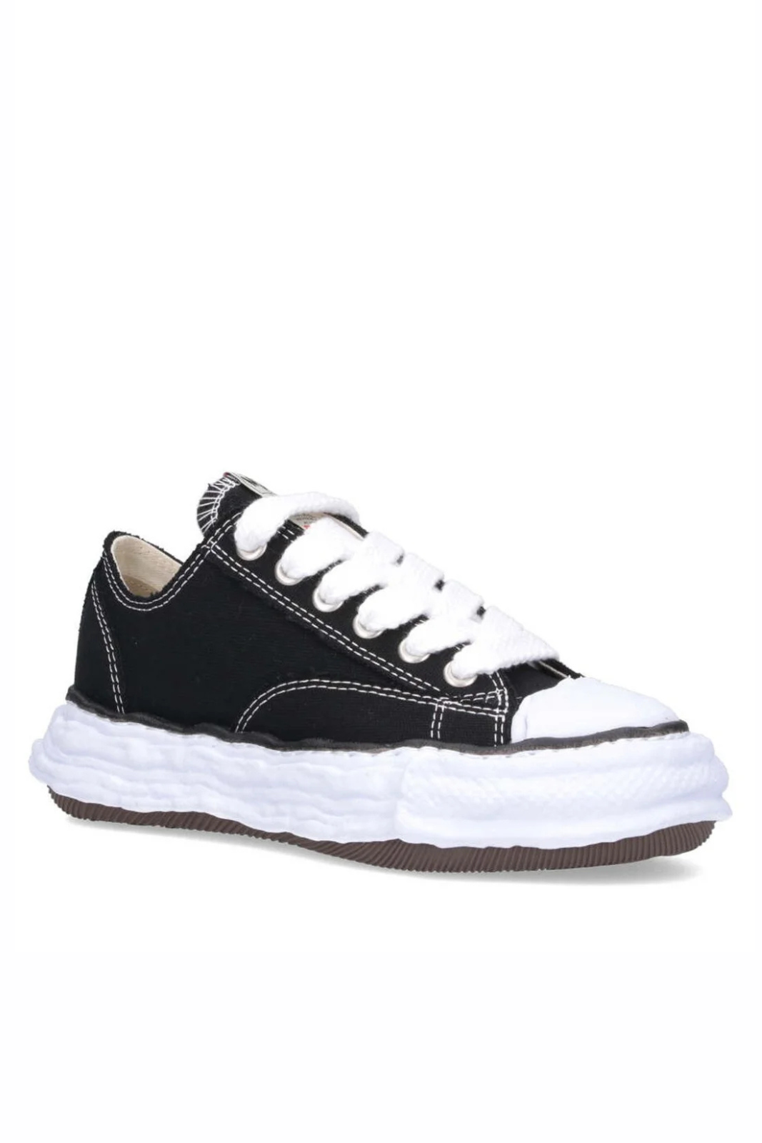 Maison Mihara Yasuhiro Round-Toe Lace-Up Sneakers Black