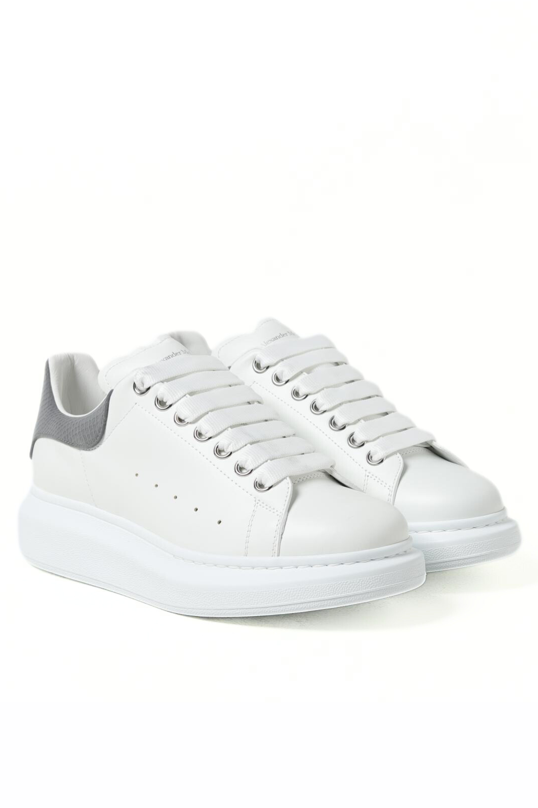 Alexander McQueen Oversized Reflective Counter Leather Low-Top Sneakers Grey