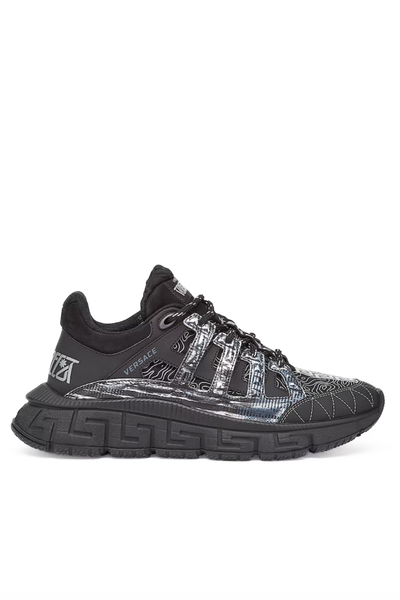 we are win tairige  DECADE ブラック Versace Trigreca Black White Sneakers | Exclusiv la Finery Boutique